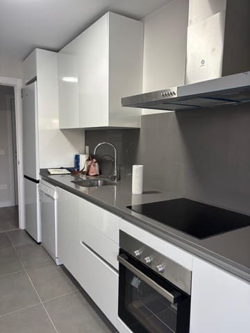 3 sovrum Lägenhet att hyra i Parque Alcosa, Sevilla stad med pool garage - 1 200 € (Ref: 9997185)
