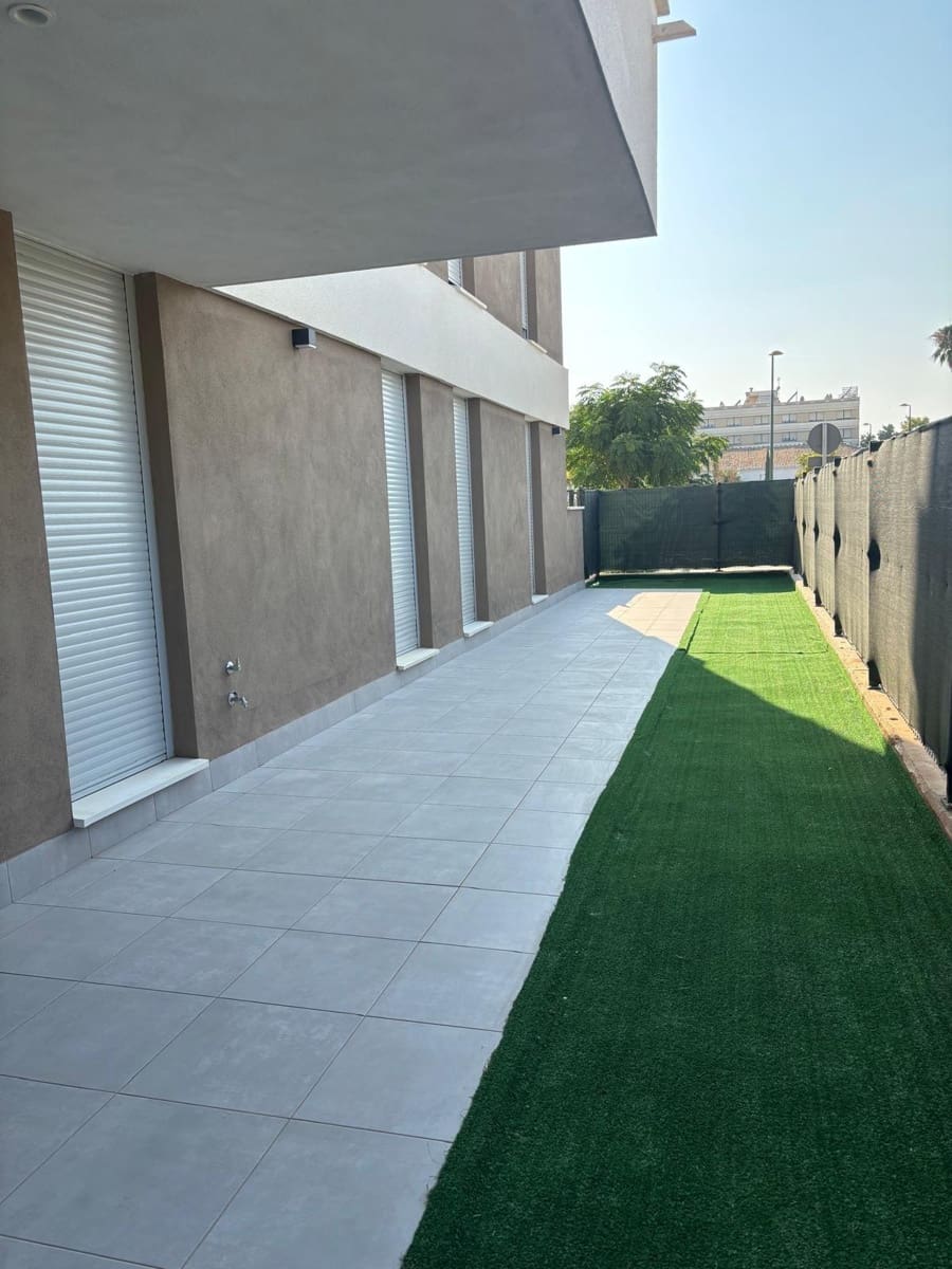 3 sovrum Lägenhet att hyra i Sevilla stad med pool garage - 1 200 € (Ref: 9997185)