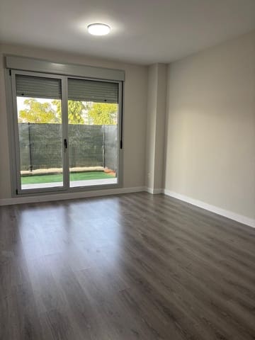 3 sovrum Lägenhet att hyra i Parque Alcosa, Sevilla stad med pool garage - 1 200 € (Ref: 9997185)