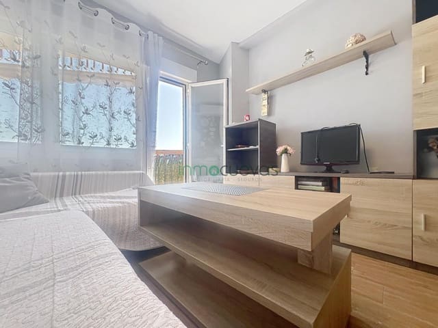 Piso de 3 habitaciones en Cuevas del Almanzora en venta - 99.980 € (Ref: 10022572)