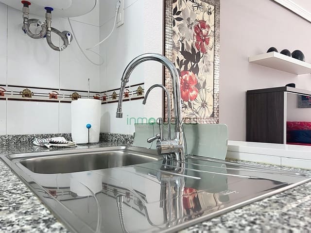 1 sovrum Lägenhet till salu i Cuevas del Almanzora med pool - 65 000 € (Ref: 10034081)