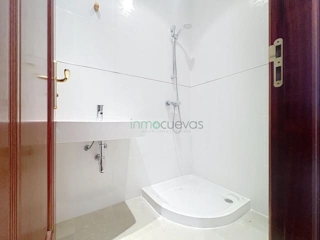 Piso de 4 habitaciones en Cuevas del Almanzora en venta - 165.000 € (Ref: 10047447)