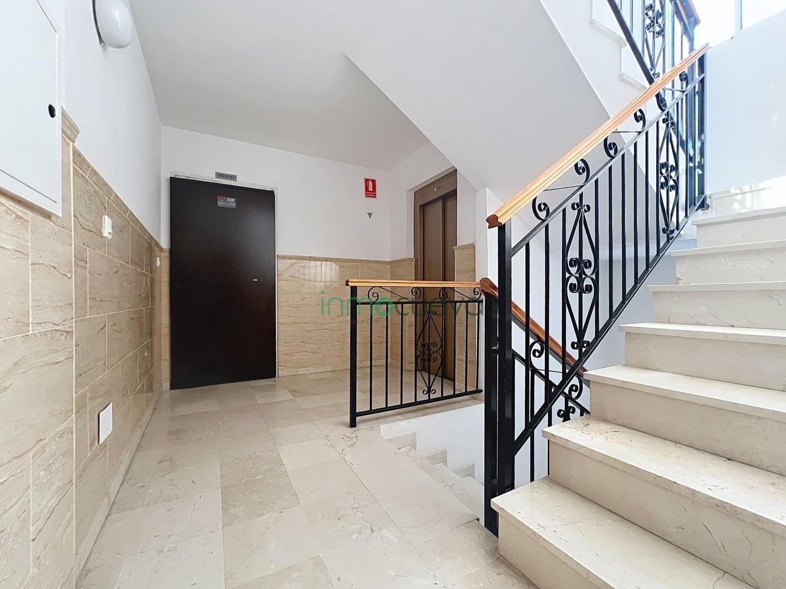 3 slaapkamer Flat te koop in Cuevas del Almanzora met garage - € 110.000 (Ref: 10089824)