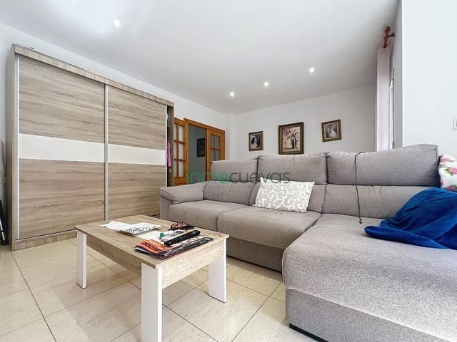 3 slaapkamer Flat te koop in Cuevas del Almanzora met garage - € 110.000 (Ref: 10089824)