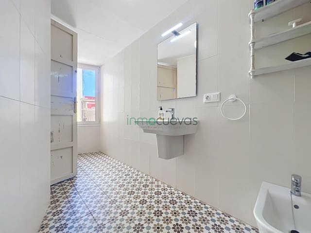 5 slaapkamer Rijtjeshuis te koop in Cuevas del Almanzora - € 180.000 (Ref: 10098537)
