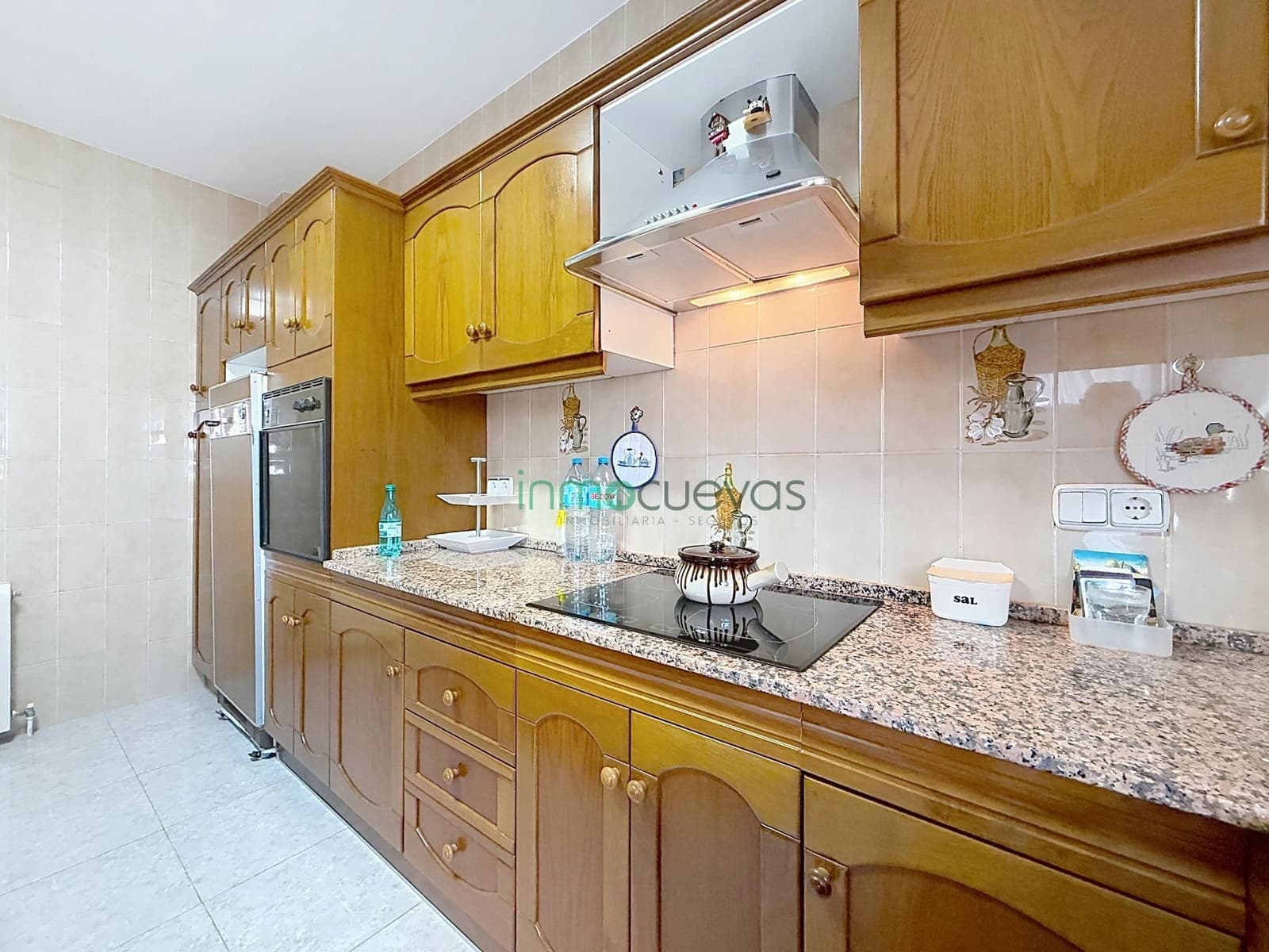 3 bedroom Villa for sale in Cuevas del Almanzora with garage - € 259,000 (Ref: 10155376)
