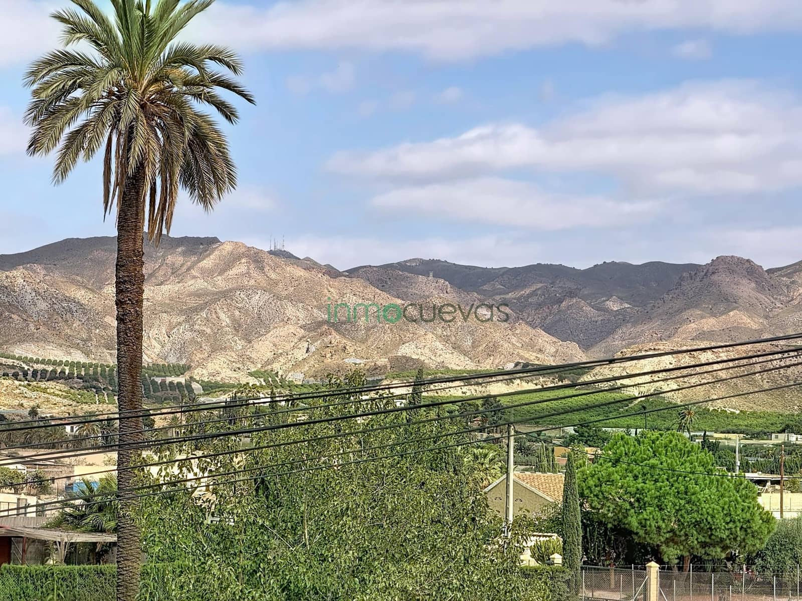 3 bedroom Villa for sale in Cuevas del Almanzora with garage - € 259,000 (Ref: 10155376)