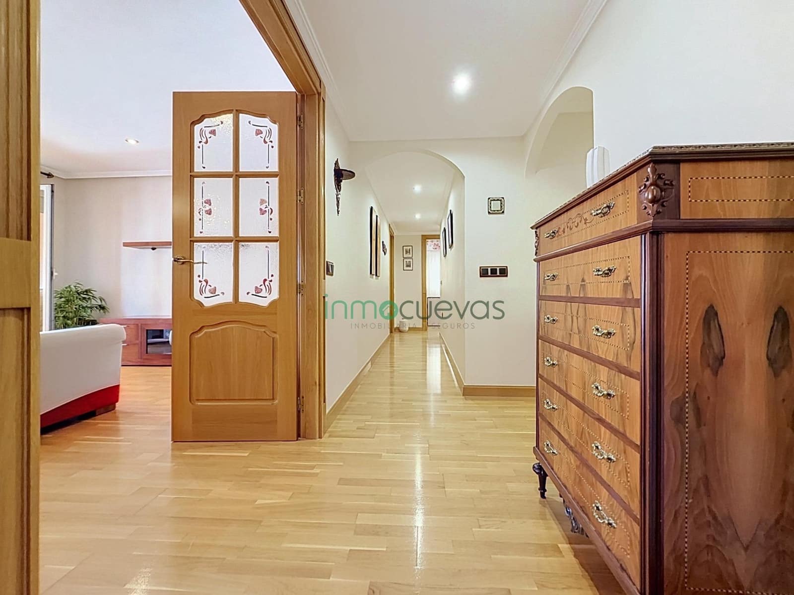 5 bedroom Flat for sale in Cuevas del Almanzora - € 160,000 (Ref: 10159824)