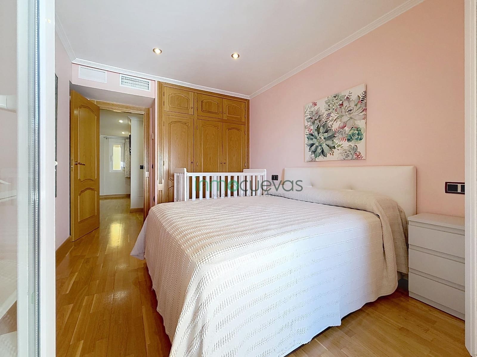 5 bedroom Flat for sale in Cuevas del Almanzora - € 160,000 (Ref: 10159824)