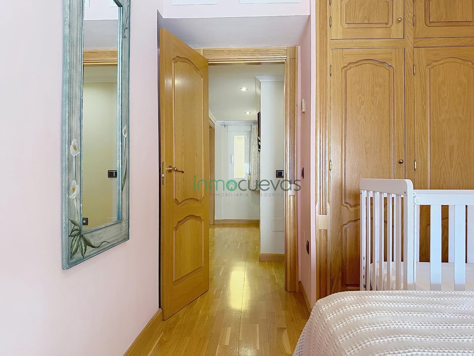 5 bedroom Flat for sale in Cuevas del Almanzora - € 160,000 (Ref: 10159824)