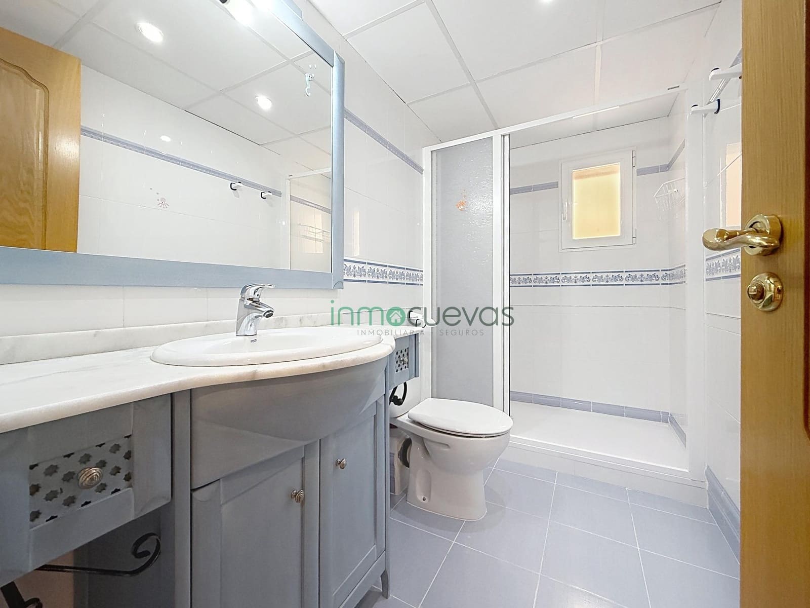 5 bedroom Flat for sale in Cuevas del Almanzora - € 160,000 (Ref: 10159824)