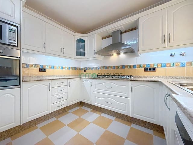 5 soveværelse Lejlighed til salg i Cuevas del Almanzora - € 160.000 (Ref: 10159824)