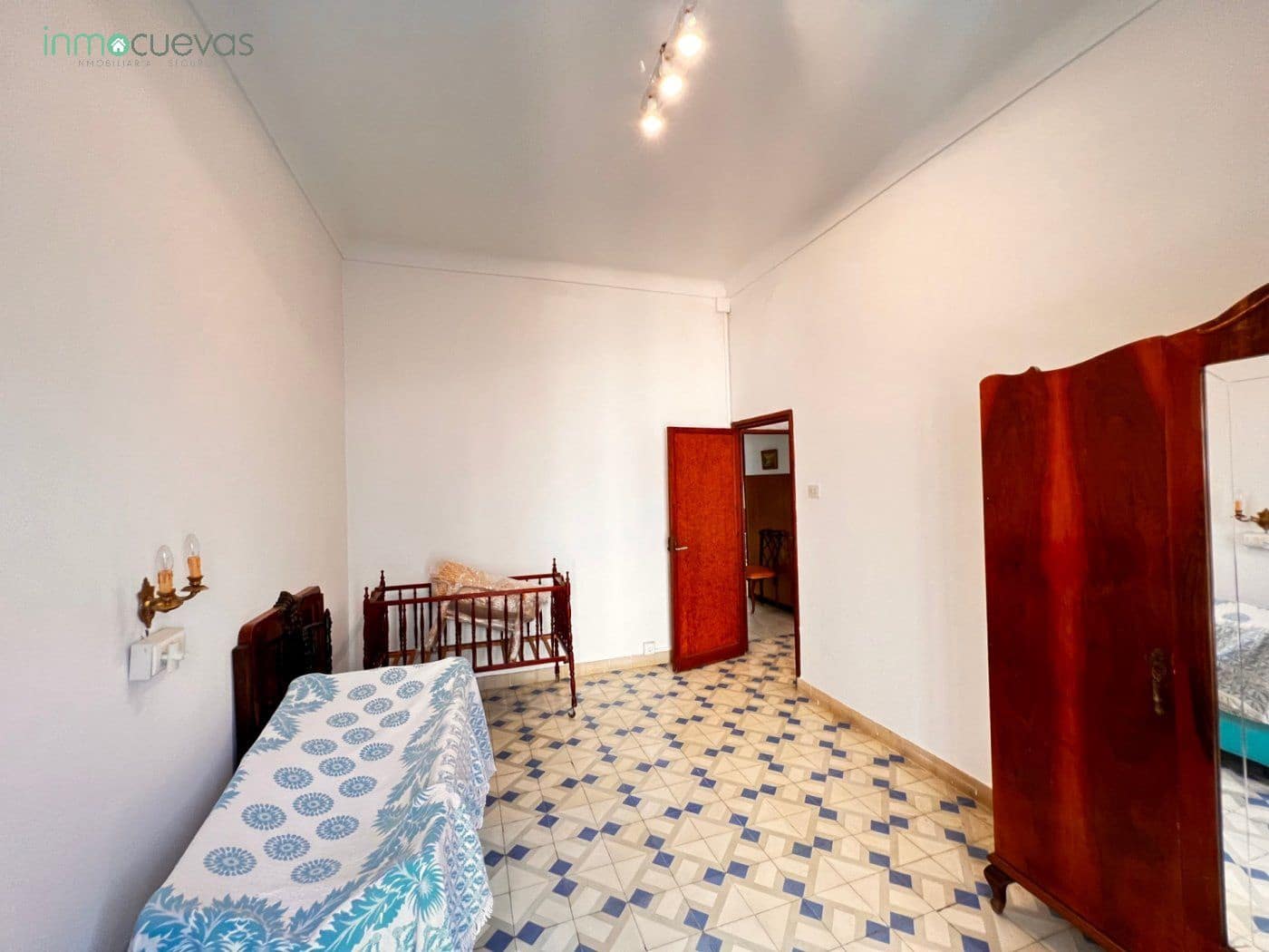 6 soveværelse Byhus til salg i Cuevas del Almanzora - € 195.000 (Ref: 6768234)