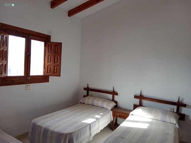 9 soveværelse Guesthouse/B & B til salg i Los Gallardos - € 385.000 (Ref: 7401096)