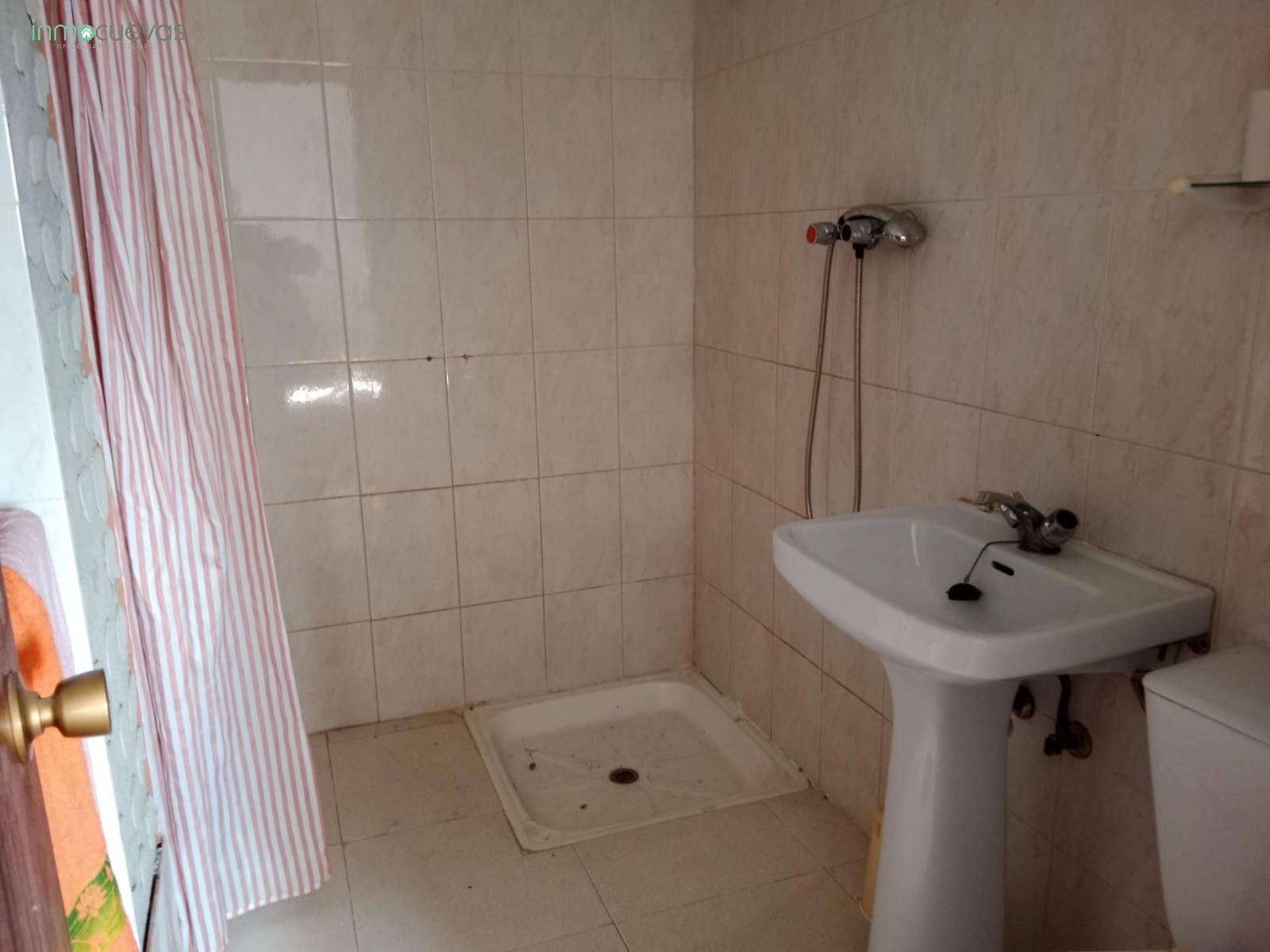 9 bedroom Guesthouse/B & B for sale in Los Gallardos - € 385,000 (Ref: 7401096)