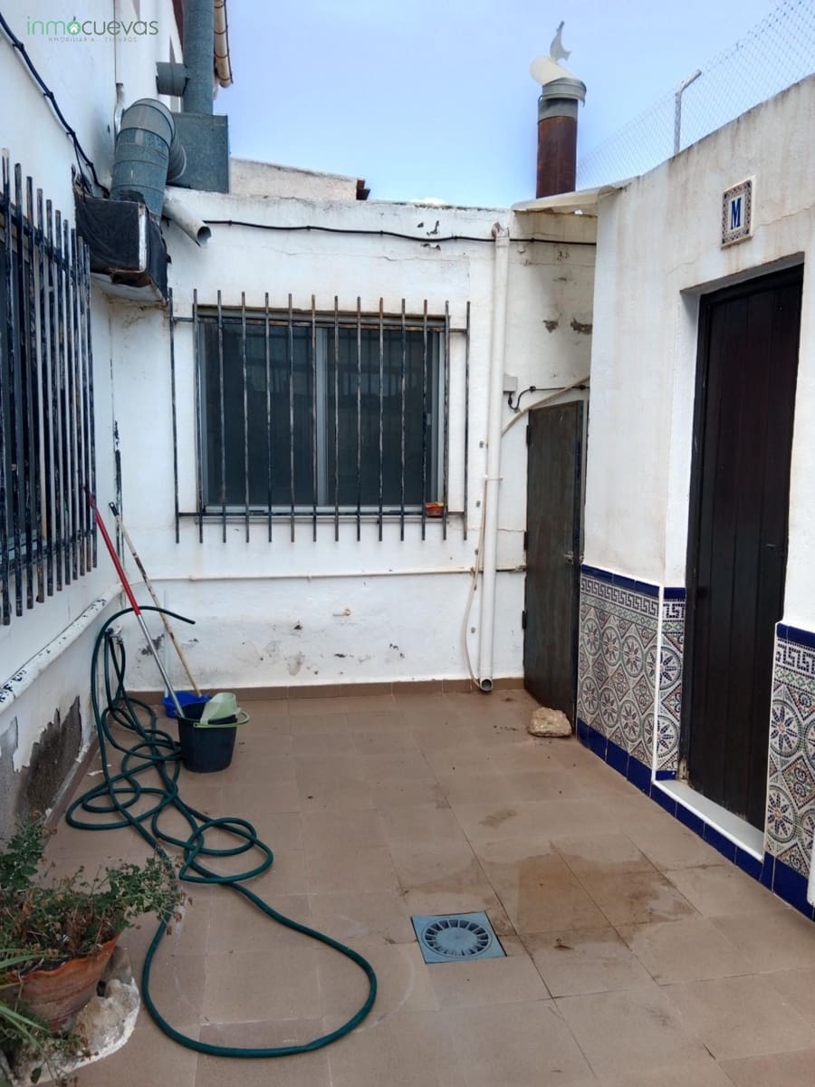 9 bedroom Guesthouse/B & B for sale in Los Gallardos - € 385,000 (Ref: 7401096)