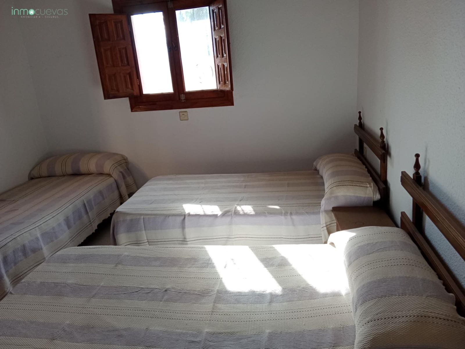 9 bedroom Guesthouse/B & B for sale in Los Gallardos - € 385,000 (Ref: 7401096)