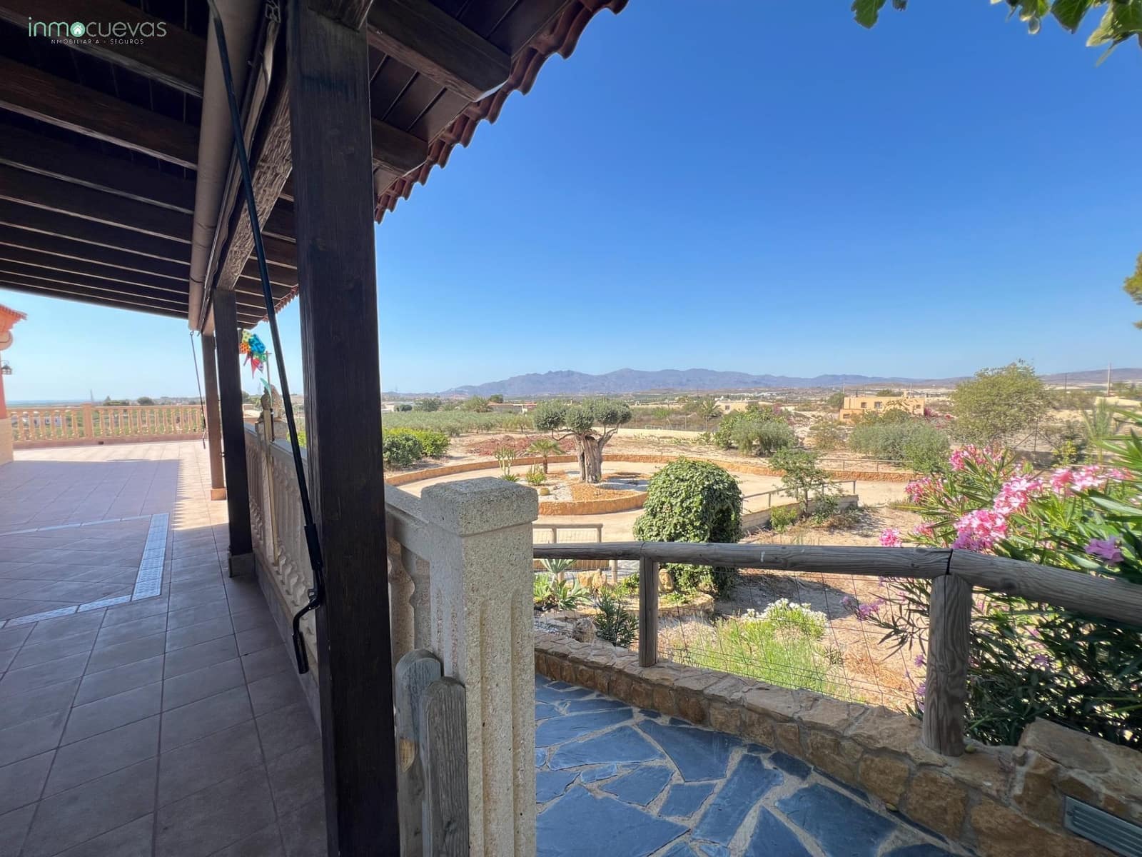 4 soveværelse Finca/Landehus til salg i Vera med garage - € 580.000 (Ref: 8487401)