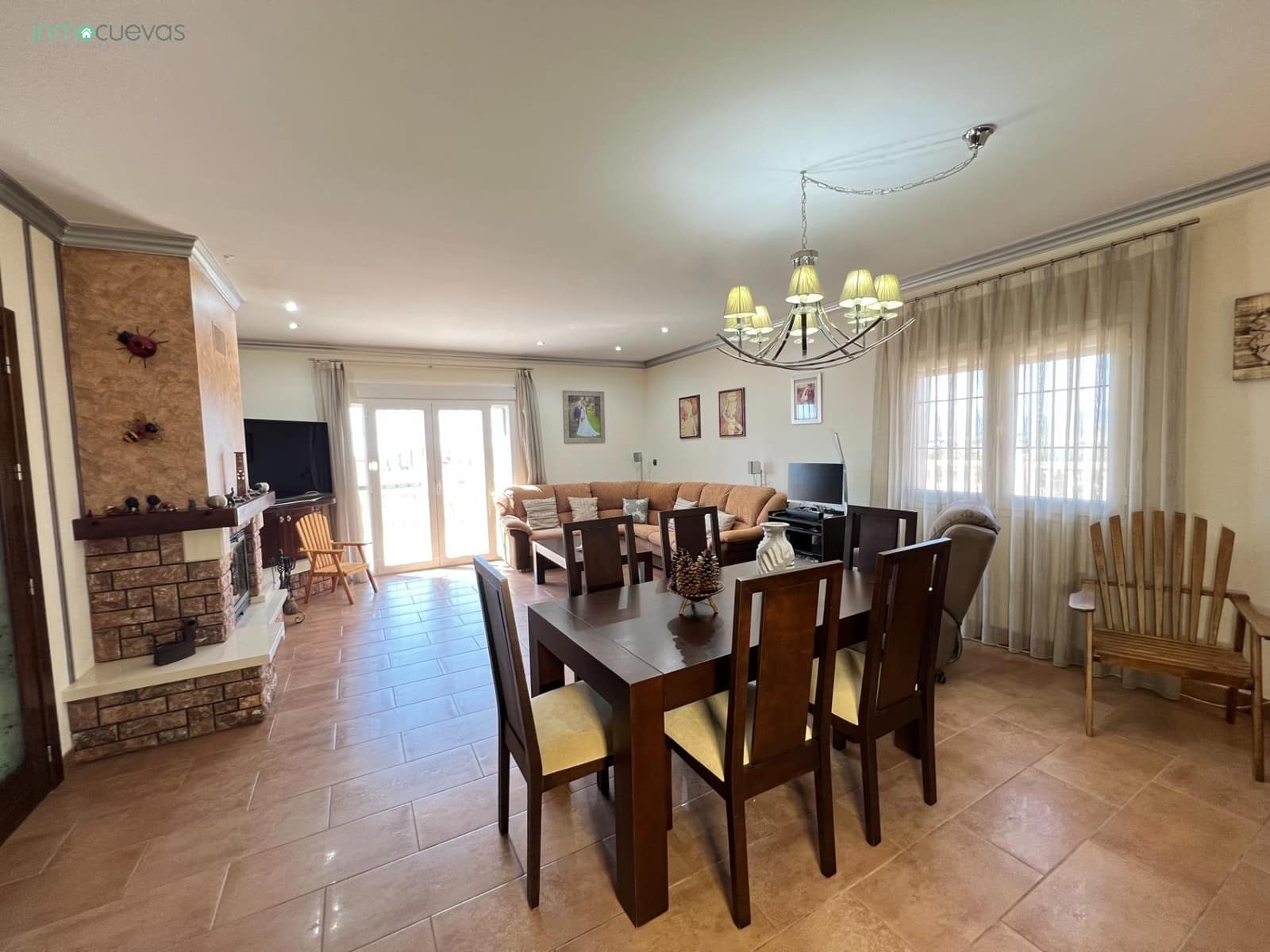 4 soveværelse Finca/Landehus til salg i Vera med garage - € 580.000 (Ref: 8487401)