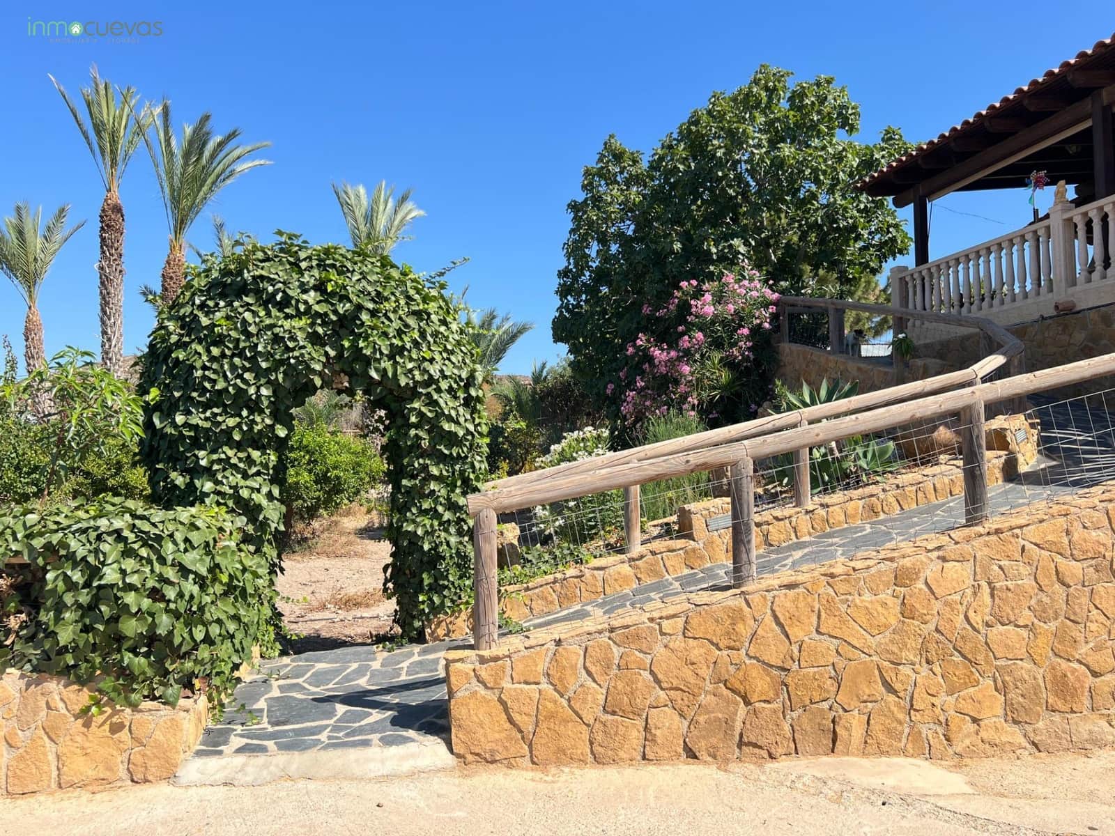 4 soveværelse Finca/Landehus til salg i Vera med garage - € 580.000 (Ref: 8487401)