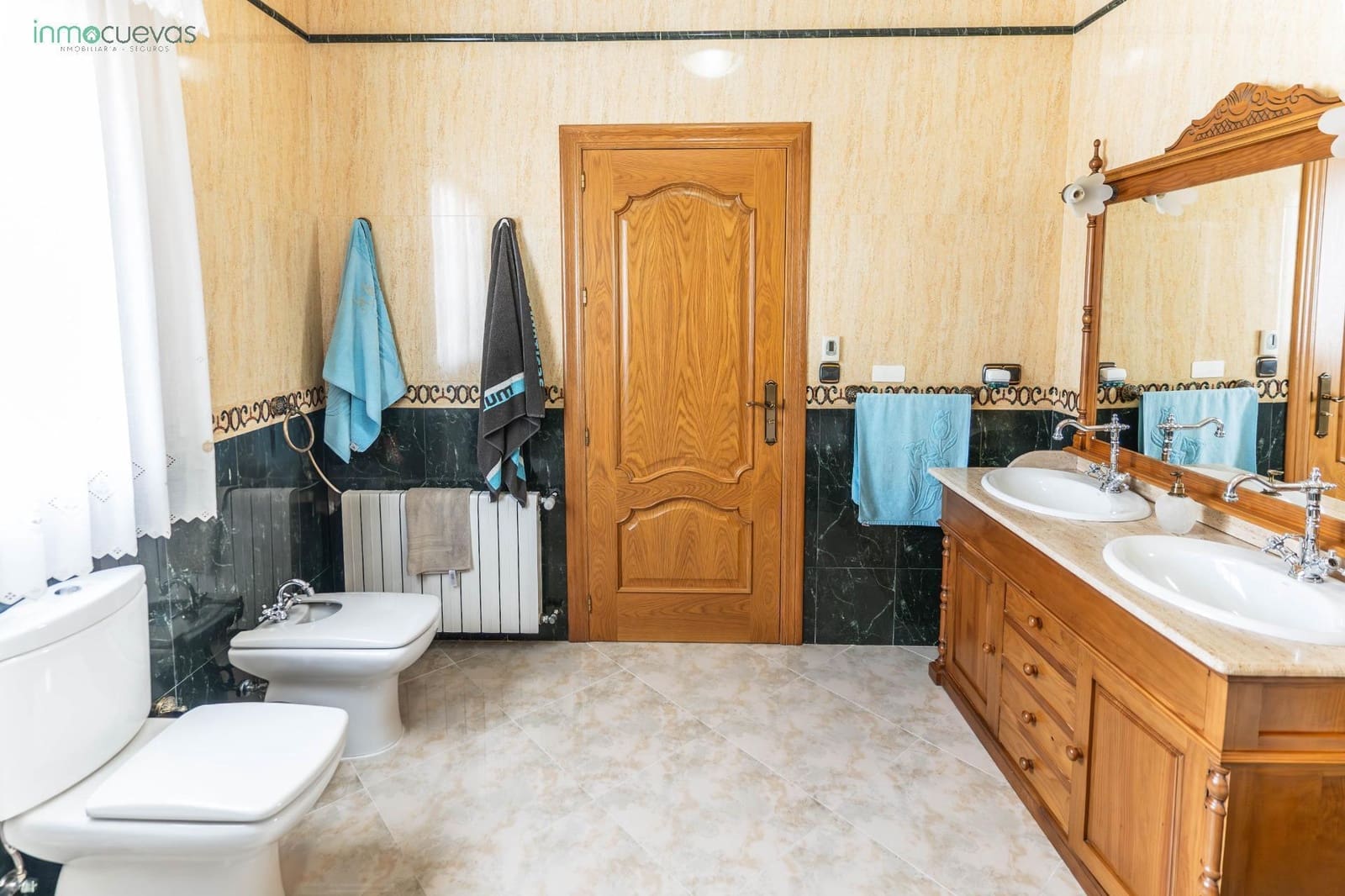 5 makuuhuone Huvila myytävänä paikassa Cuevas del Almanzora mukana uima-altaan - 365 000 € (Ref: 8584651)