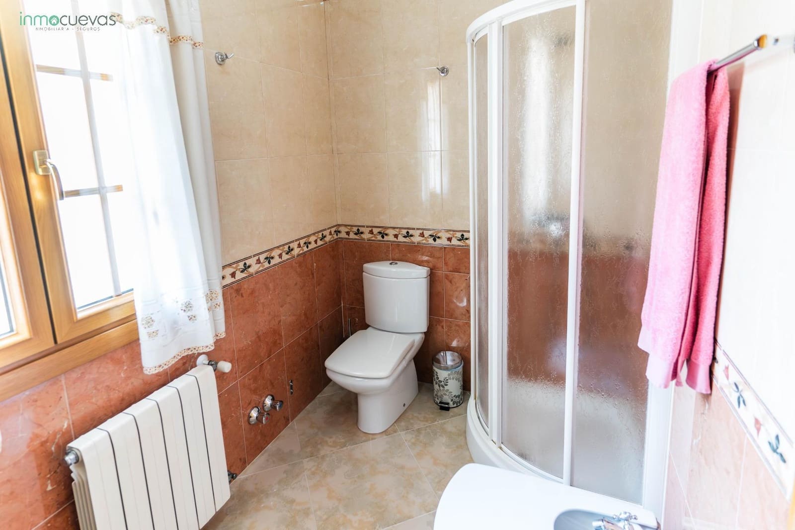 5 makuuhuone Huvila myytävänä paikassa Cuevas del Almanzora mukana uima-altaan - 365 000 € (Ref: 8584651)