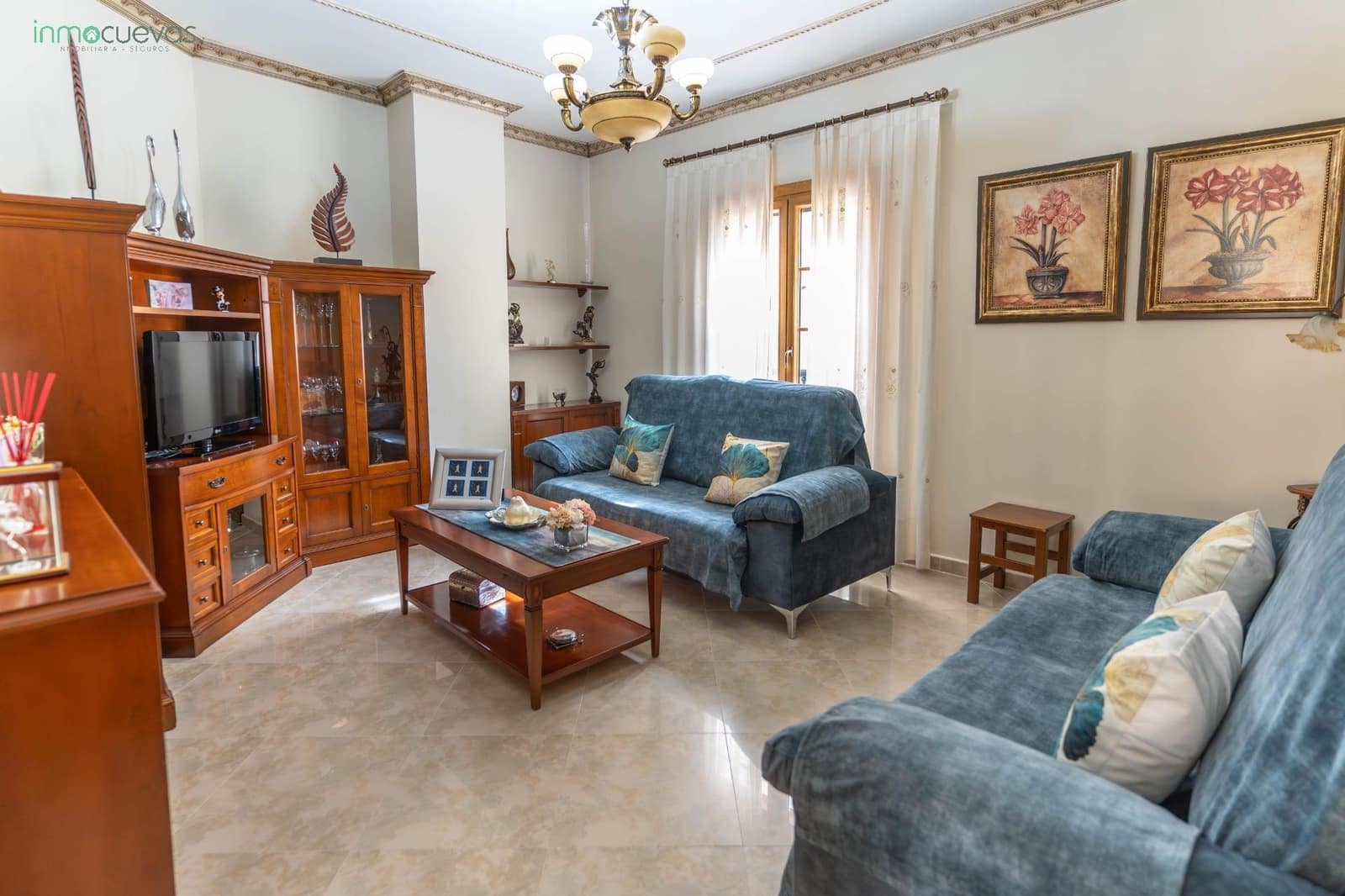 5 makuuhuone Huvila myytävänä paikassa Cuevas del Almanzora mukana uima-altaan - 365 000 € (Ref: 8584651)