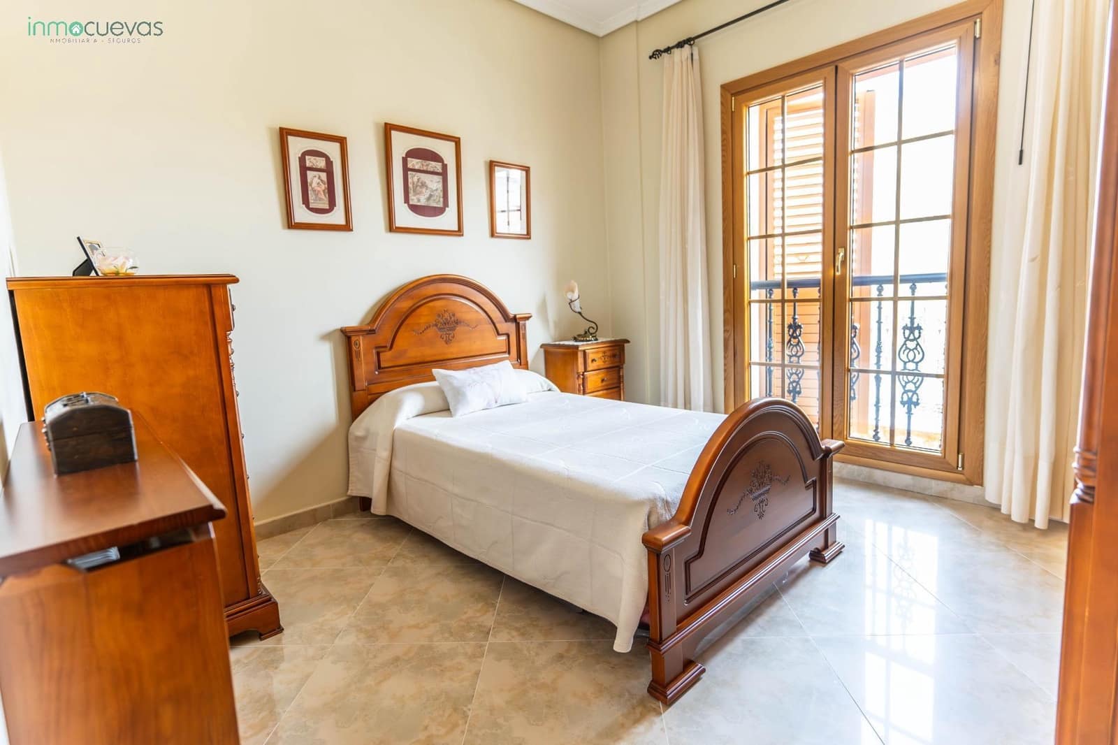 5 makuuhuone Huvila myytävänä paikassa Cuevas del Almanzora mukana uima-altaan - 365 000 € (Ref: 8584651)