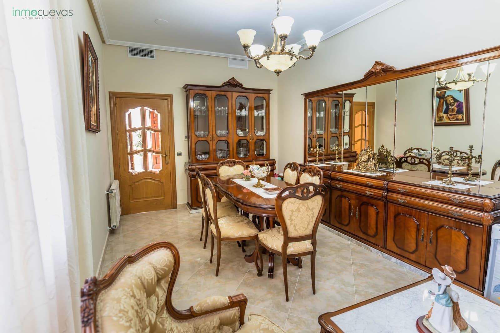 5 makuuhuone Huvila myytävänä paikassa Cuevas del Almanzora mukana uima-altaan - 365 000 € (Ref: 8584651)