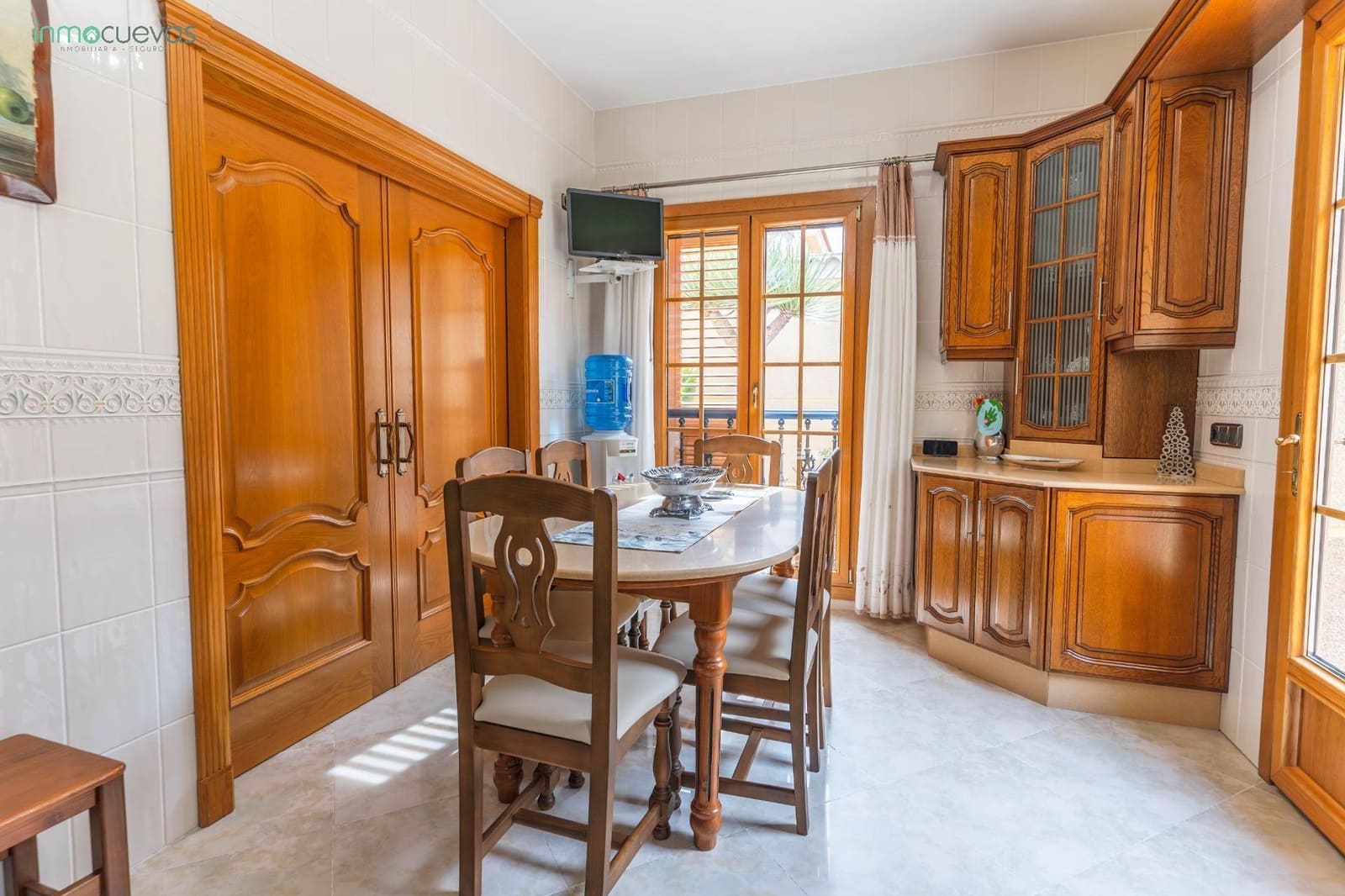 5 makuuhuone Huvila myytävänä paikassa Cuevas del Almanzora mukana uima-altaan - 365 000 € (Ref: 8584651)