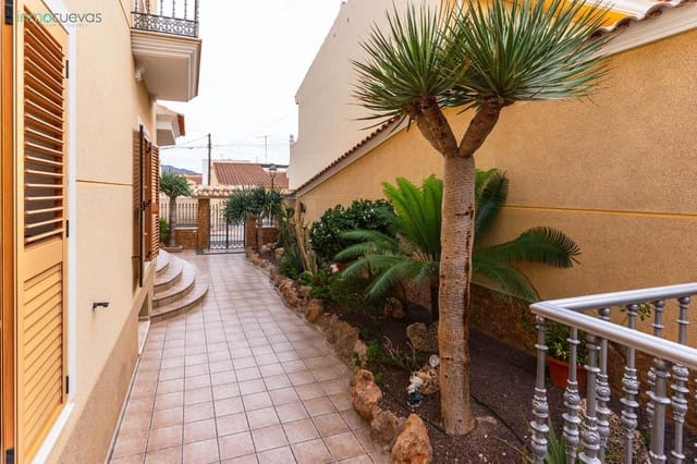 5 makuuhuone Huvila myytävänä paikassa Cuevas del Almanzora mukana uima-altaan - 365 000 € (Ref: 8584651)