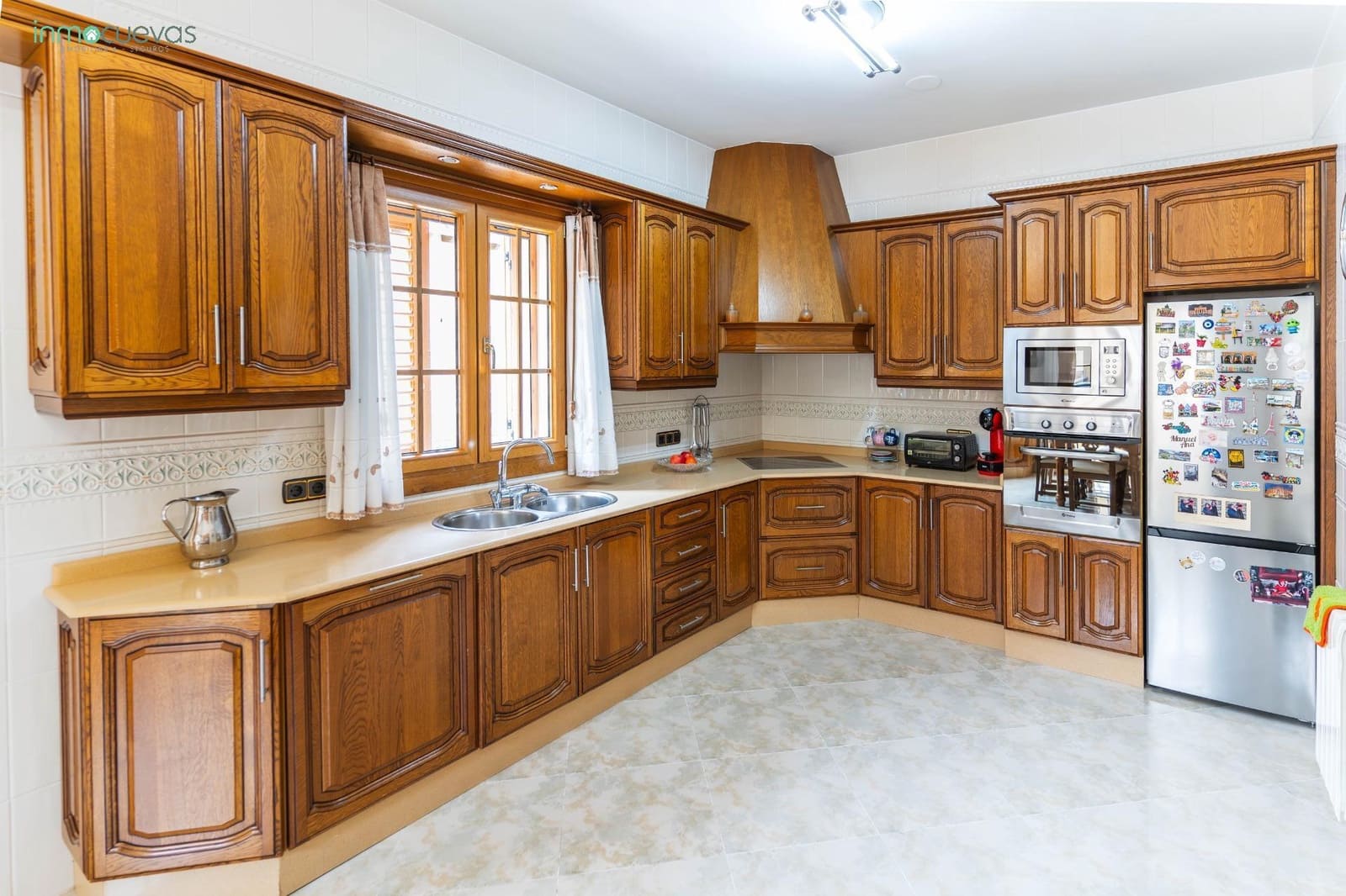 5 makuuhuone Huvila myytävänä paikassa Cuevas del Almanzora mukana uima-altaan - 365 000 € (Ref: 8584651)