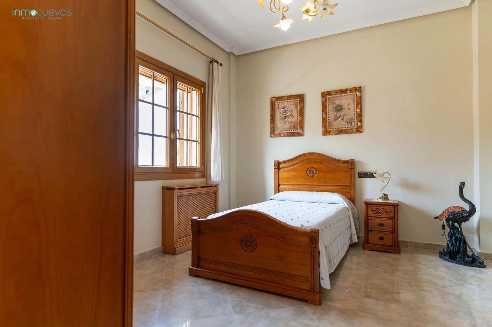 5 makuuhuone Huvila myytävänä paikassa Cuevas del Almanzora mukana uima-altaan - 365 000 € (Ref: 8584651)