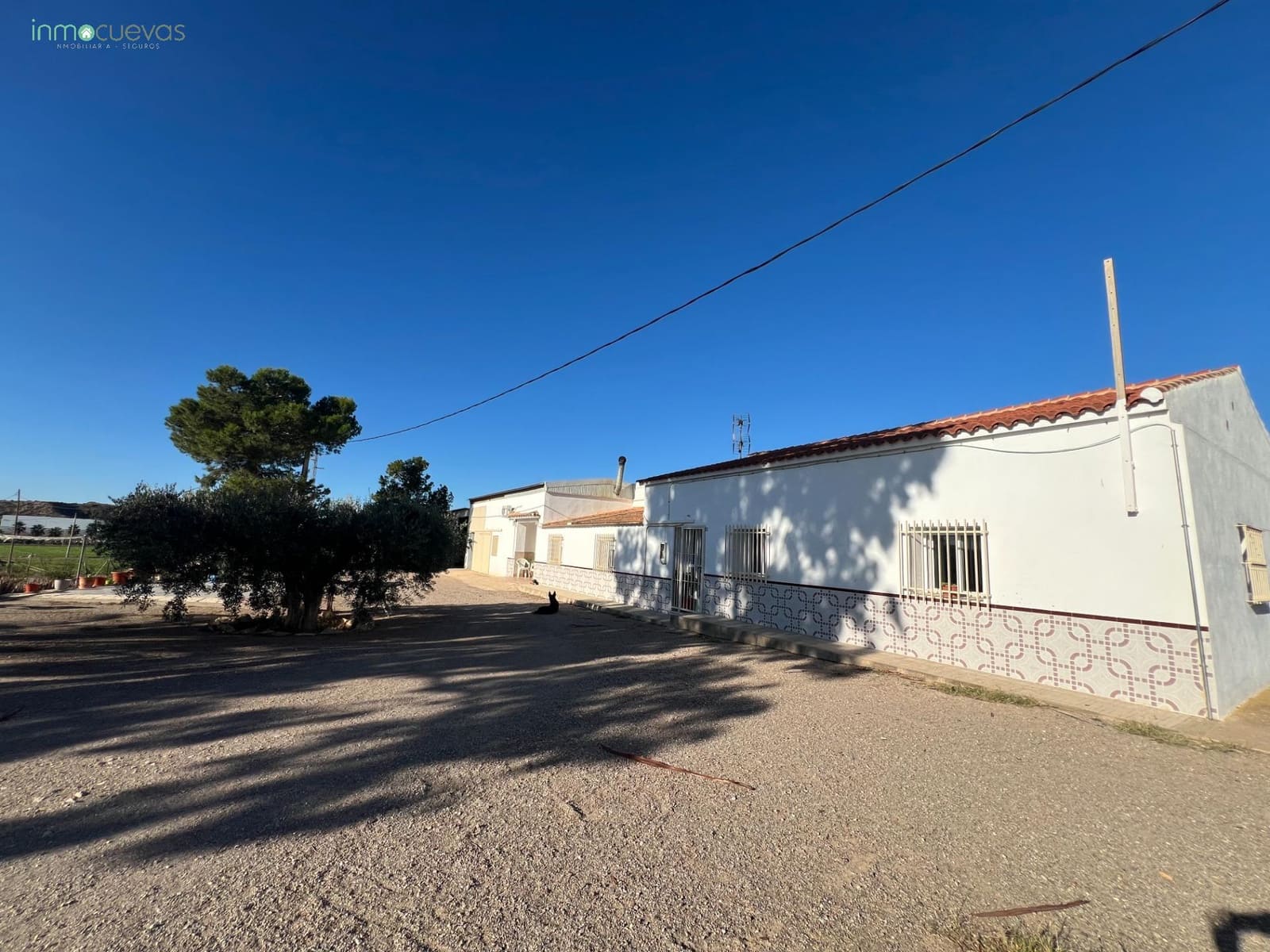 5 sypialnia Finka/Dom wiejski na sprzedaż w Cuevas del Almanzora z garażem - 270 000 € (Ref: 8590983)