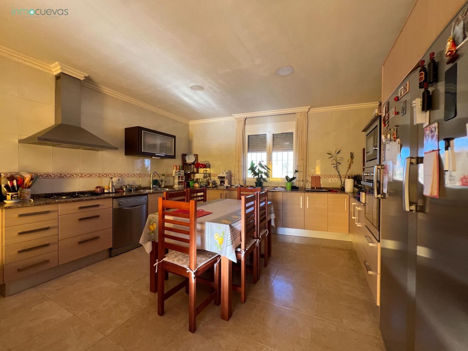 5 sypialnia Finka/Dom wiejski na sprzedaż w Cuevas del Almanzora z garażem - 270 000 € (Ref: 8590983)