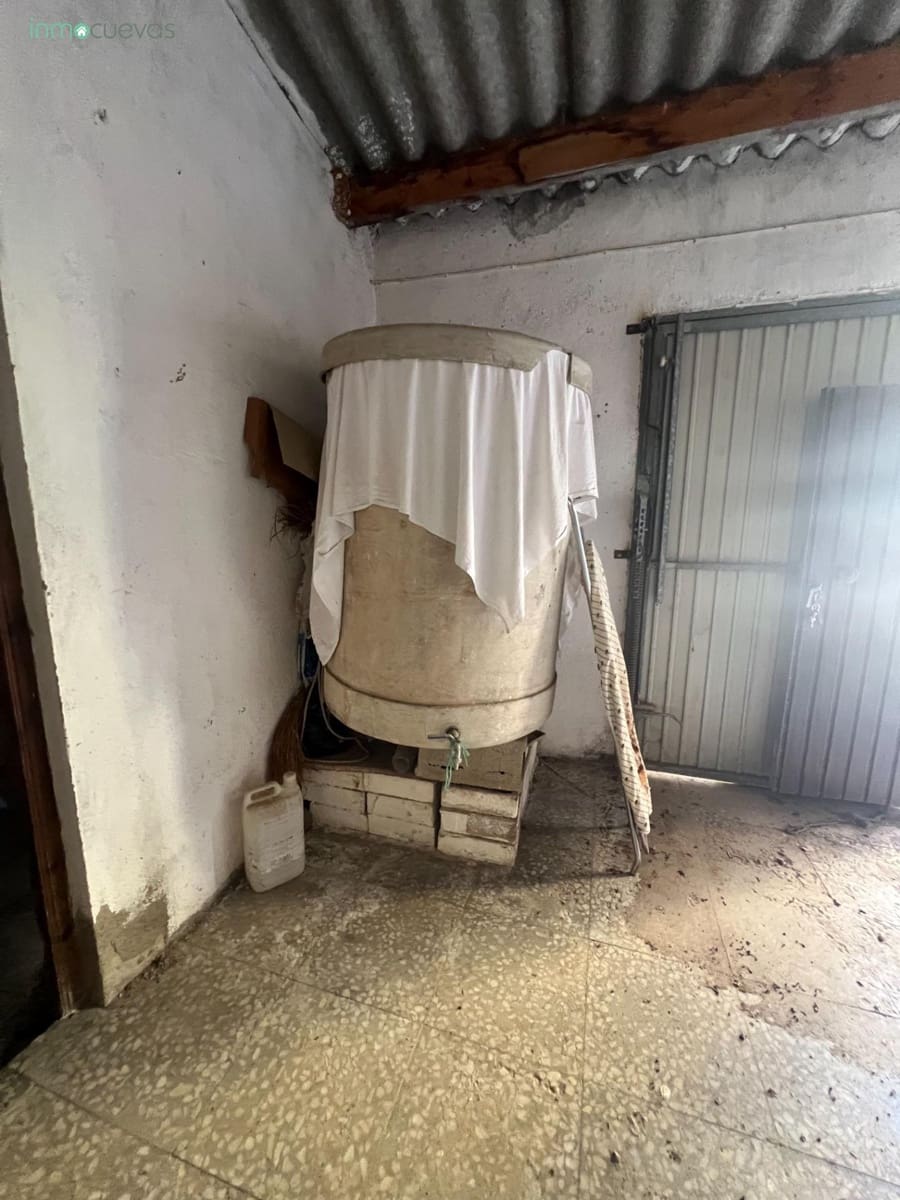 4 bedroom Villa for sale in Cuevas del Almanzora - € 350,000 (Ref: 8636734)