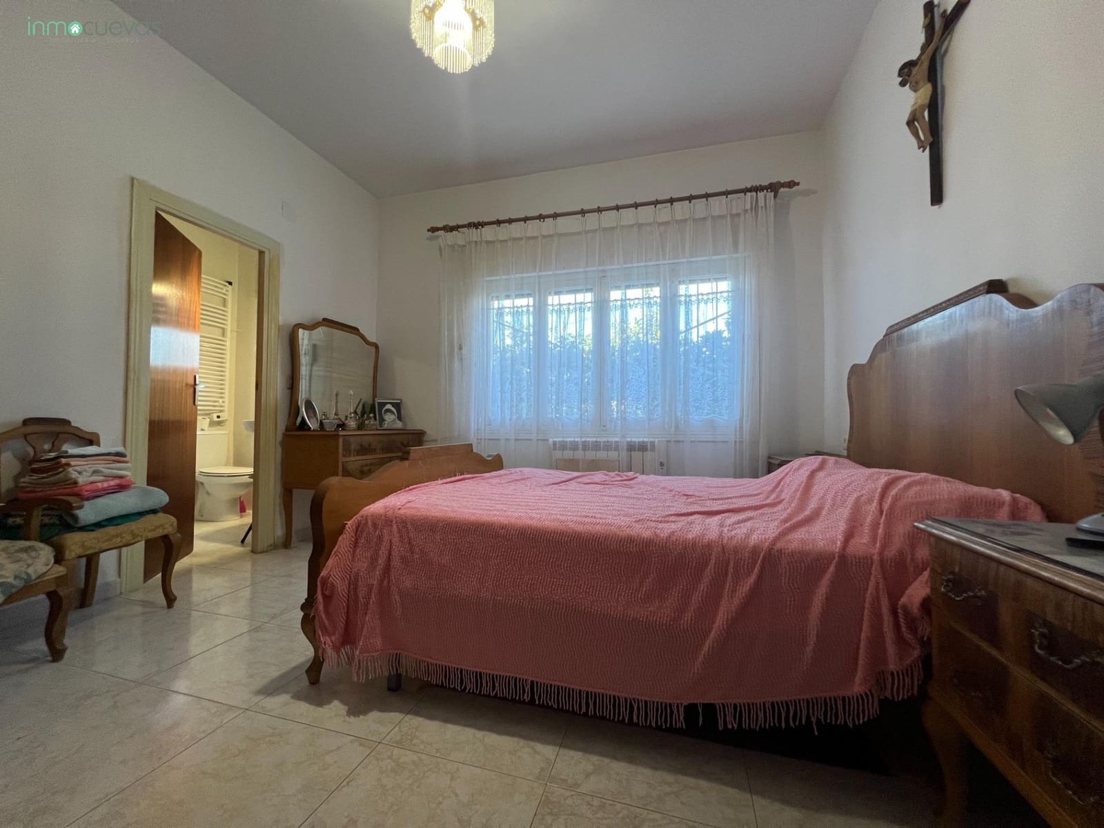 4 bedroom Villa for sale in Cuevas del Almanzora - € 350,000 (Ref: 8636734)