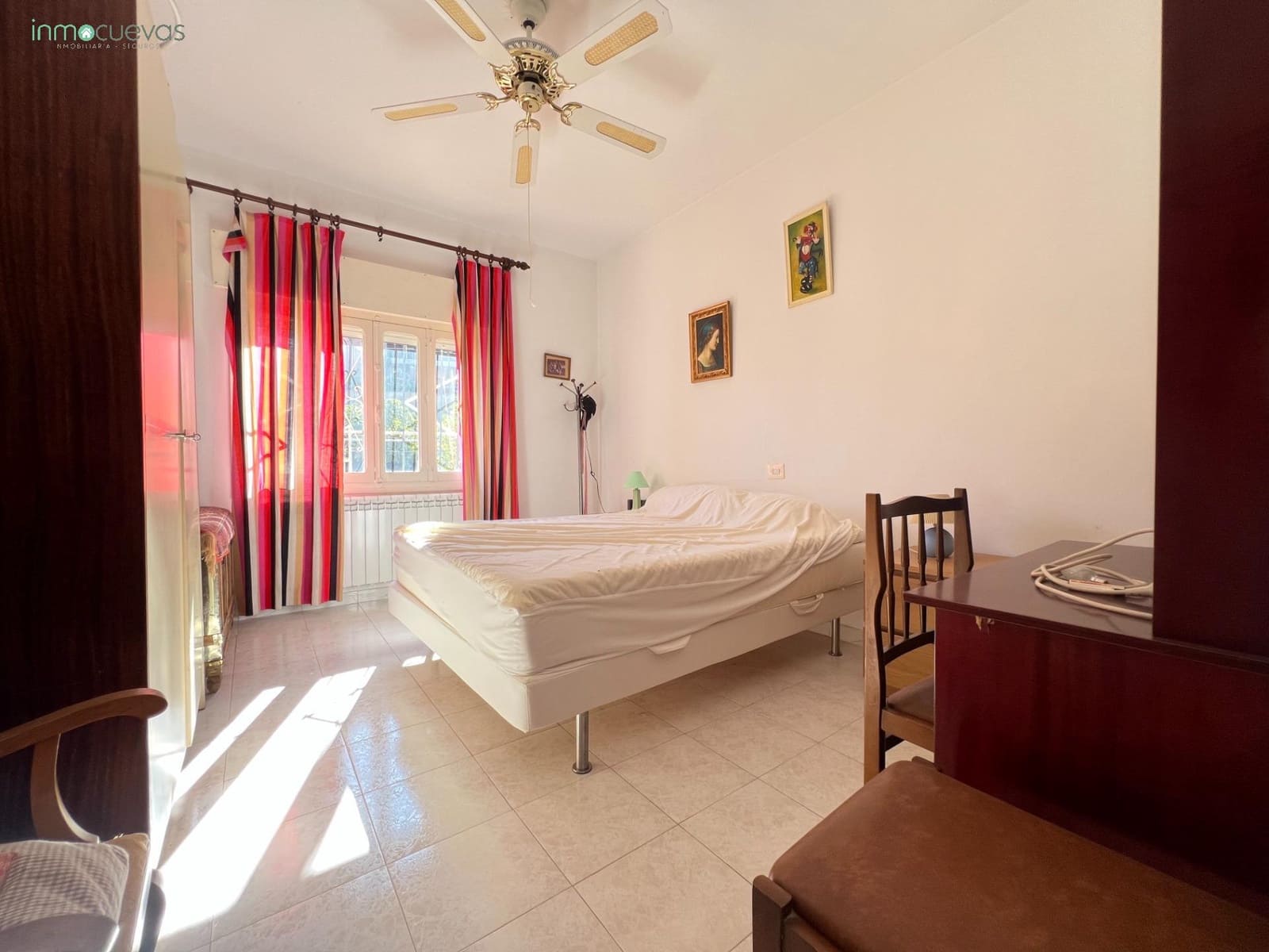 4 bedroom Villa for sale in Cuevas del Almanzora - € 350,000 (Ref: 8636734)