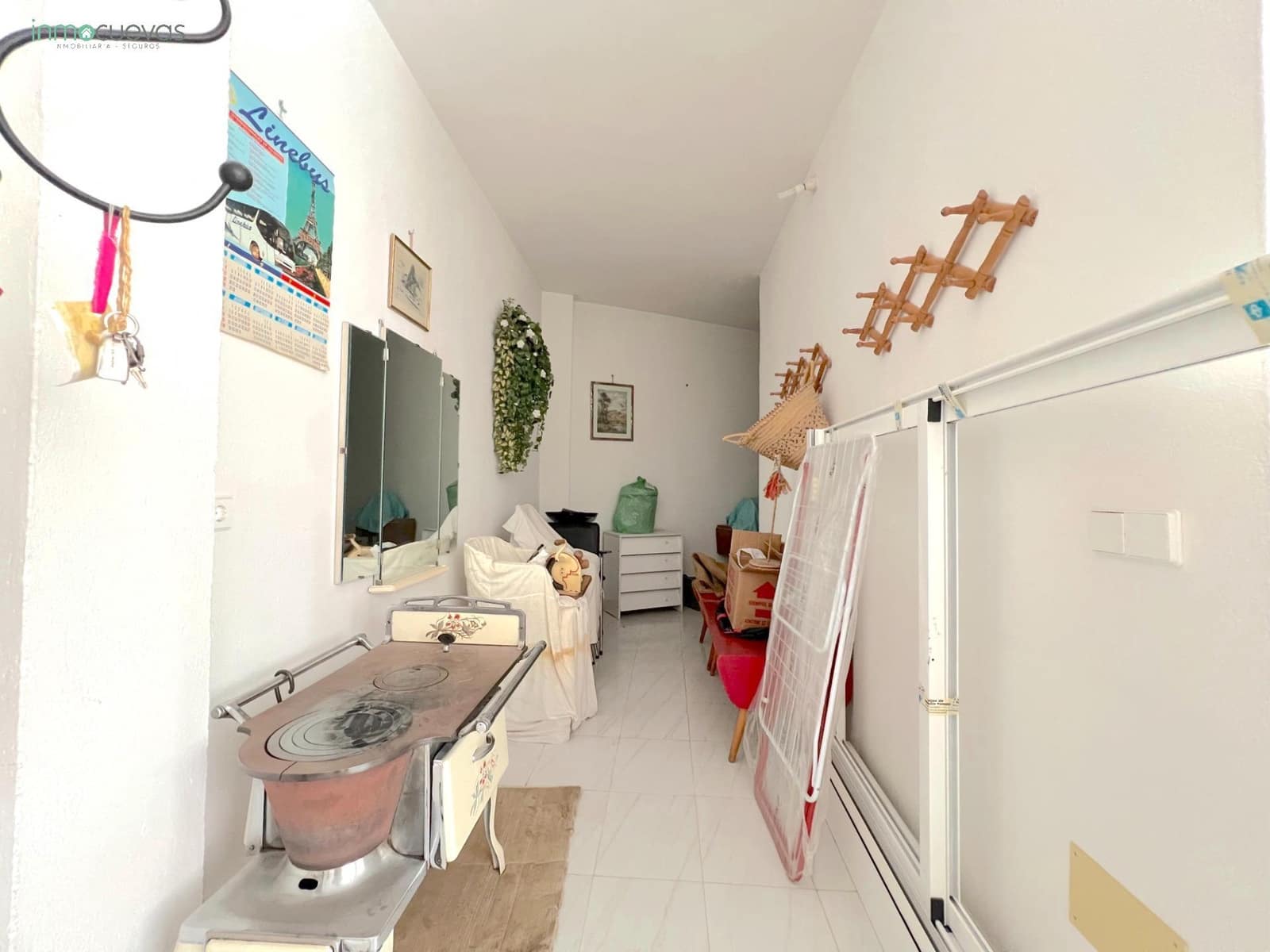 5 bedroom Villa for sale in Cuevas del Almanzora with garage - € 140,000 (Ref: 8907422)