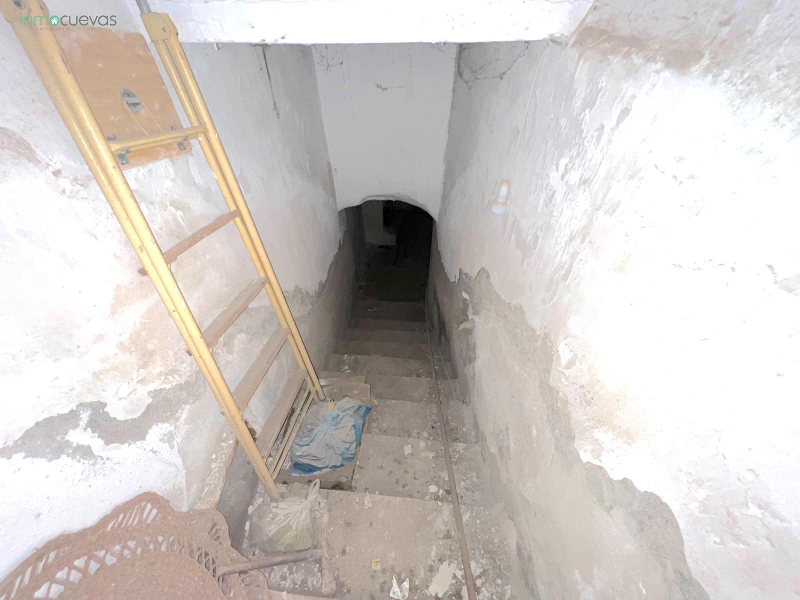 Adosado de 4 habitaciones en Cuevas del Almanzora en venta - 55.000 € (Ref: 9005027)