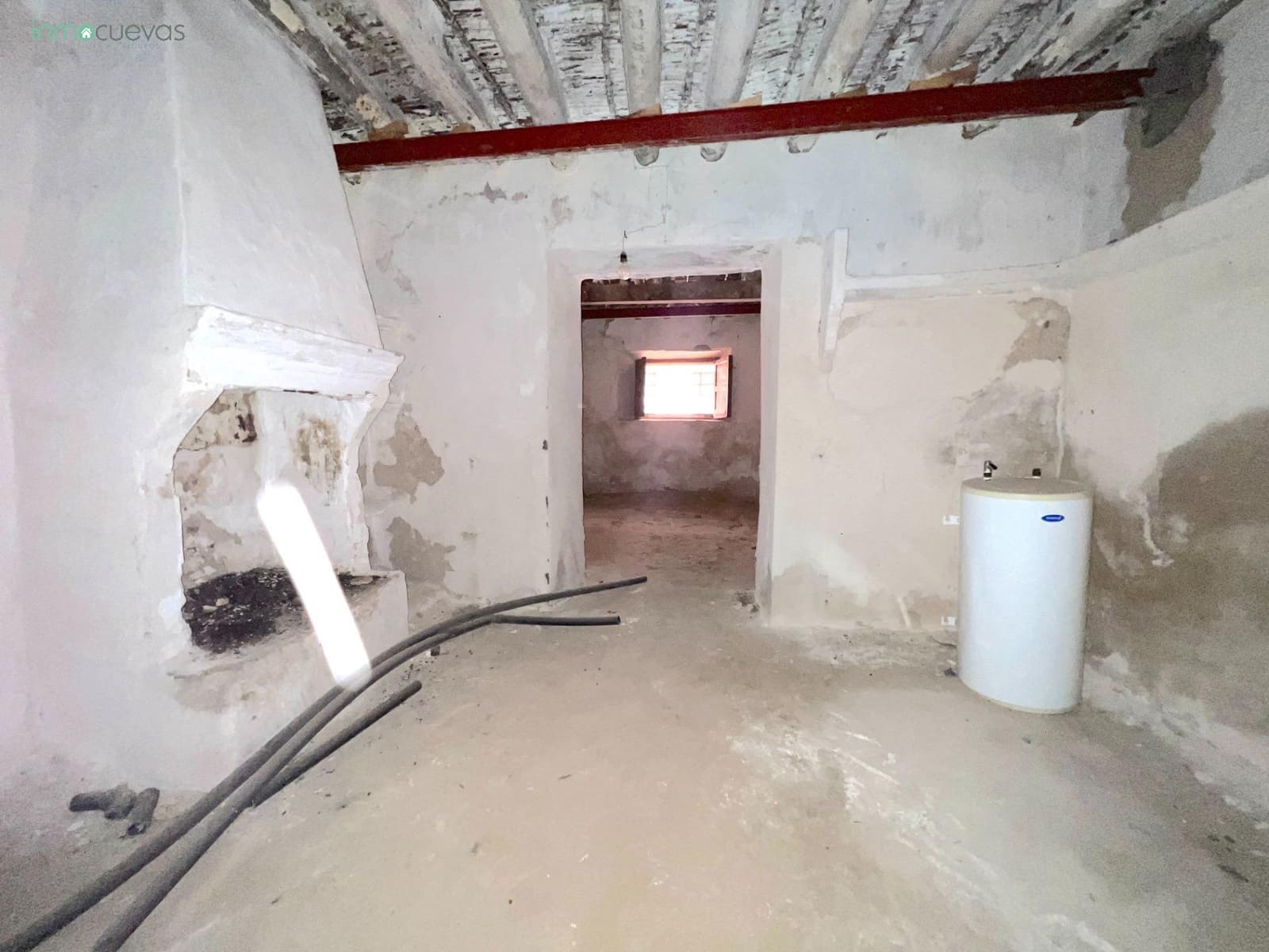 Adosado de 4 habitaciones en Cuevas del Almanzora en venta - 55.000 € (Ref: 9005027)