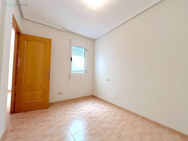 3 soveværelse Lejlighed til salg i Cuevas del Almanzora - € 120.000 (Ref: 9014309)