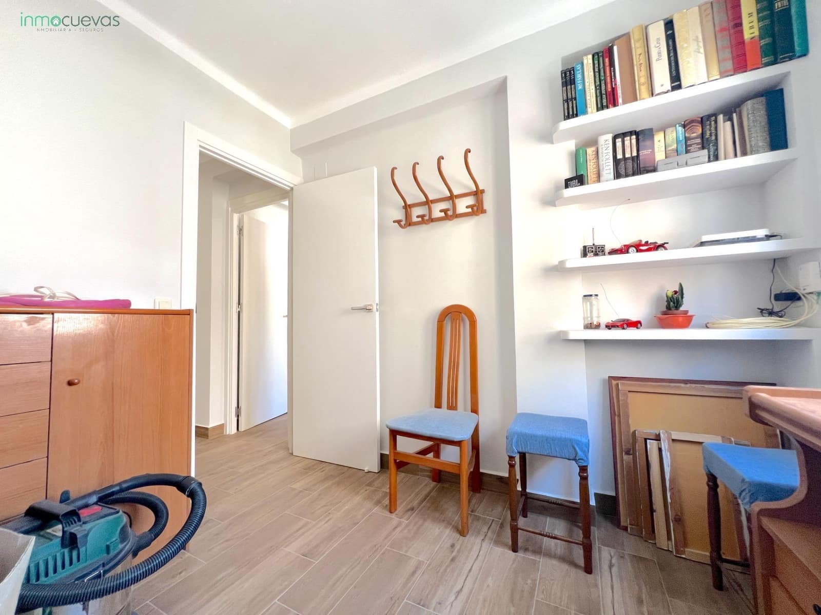 4 bedroom Flat for sale in Cuevas del Almanzora - € 110,000 (Ref: 9032217)