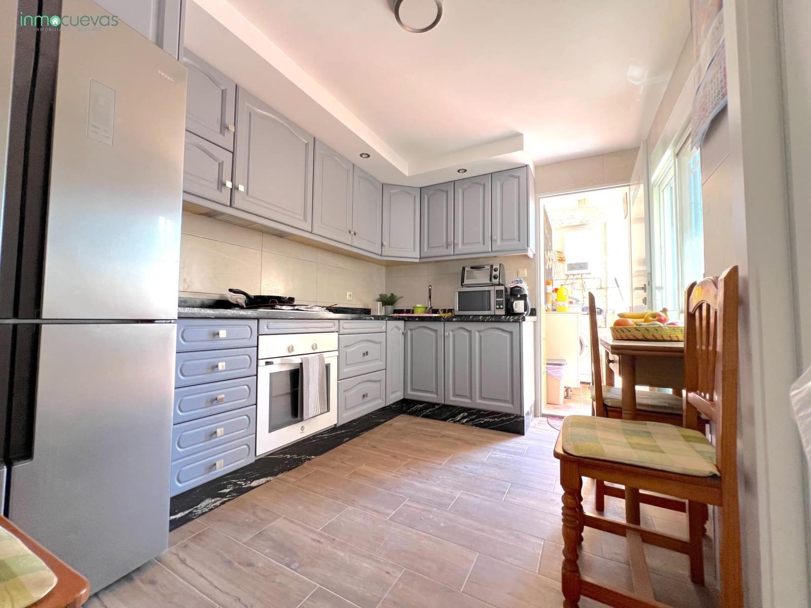 4 bedroom Flat for sale in Cuevas del Almanzora - € 110,000 (Ref: 9032217)