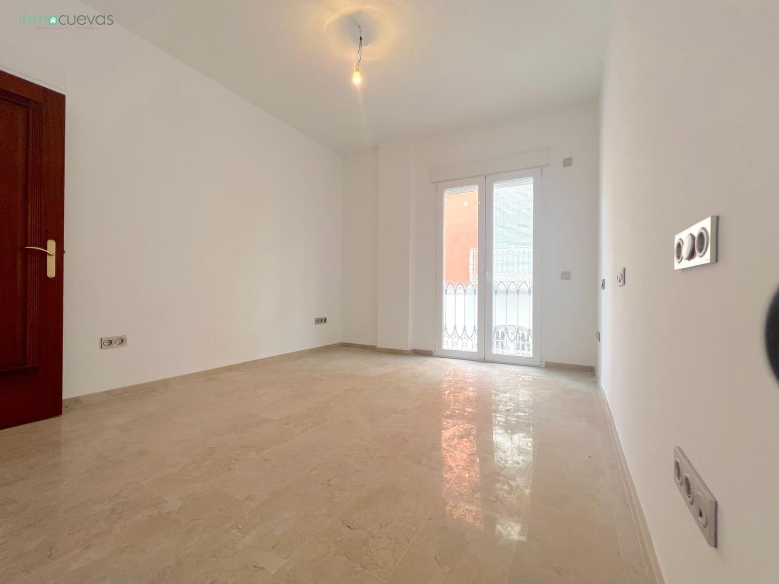 5 soveværelse Lejlighed til salg i Cuevas del Almanzora - € 195.000 (Ref: 9059472)