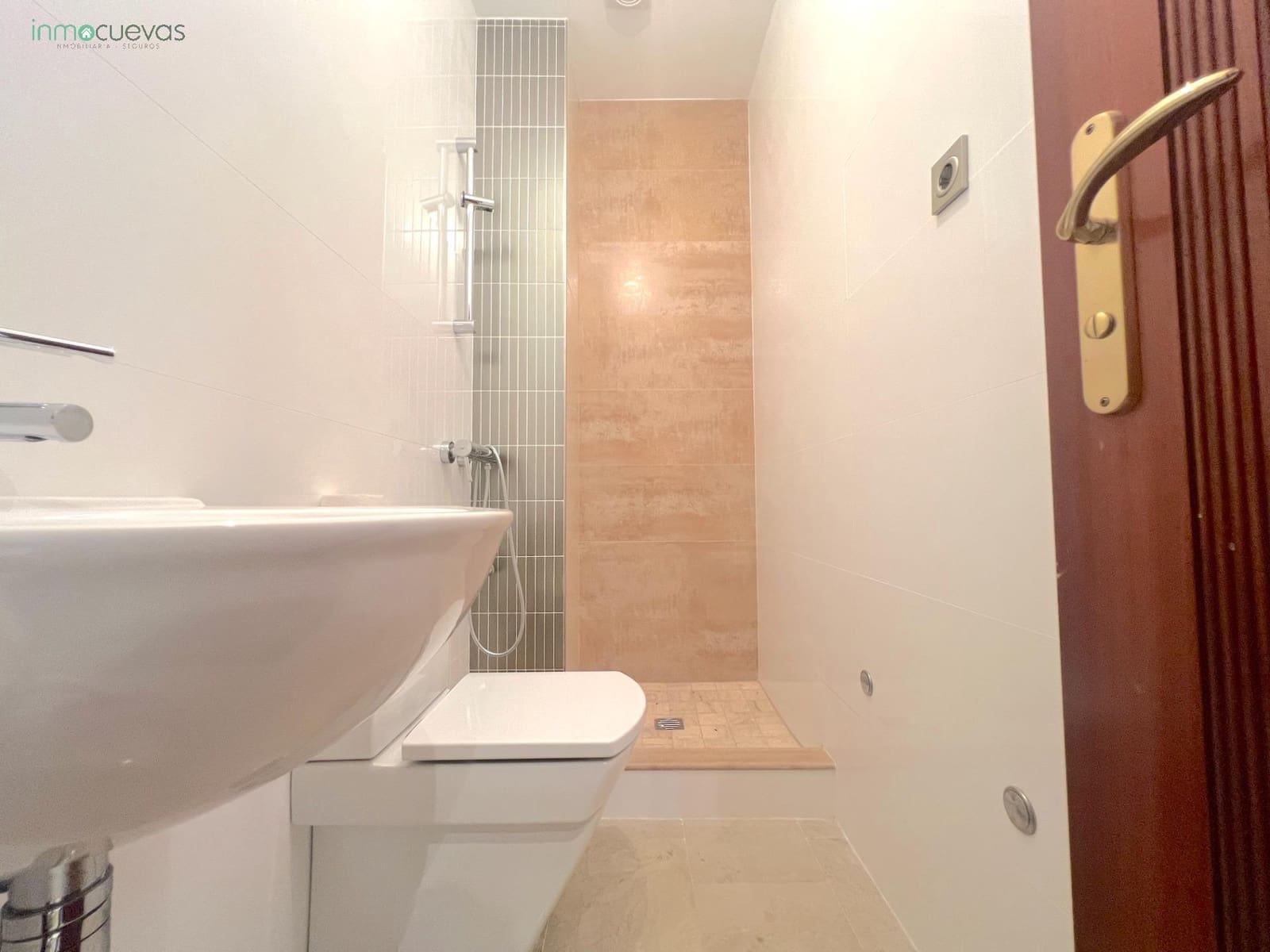 5 soveværelse Lejlighed til salg i Cuevas del Almanzora - € 195.000 (Ref: 9059472)