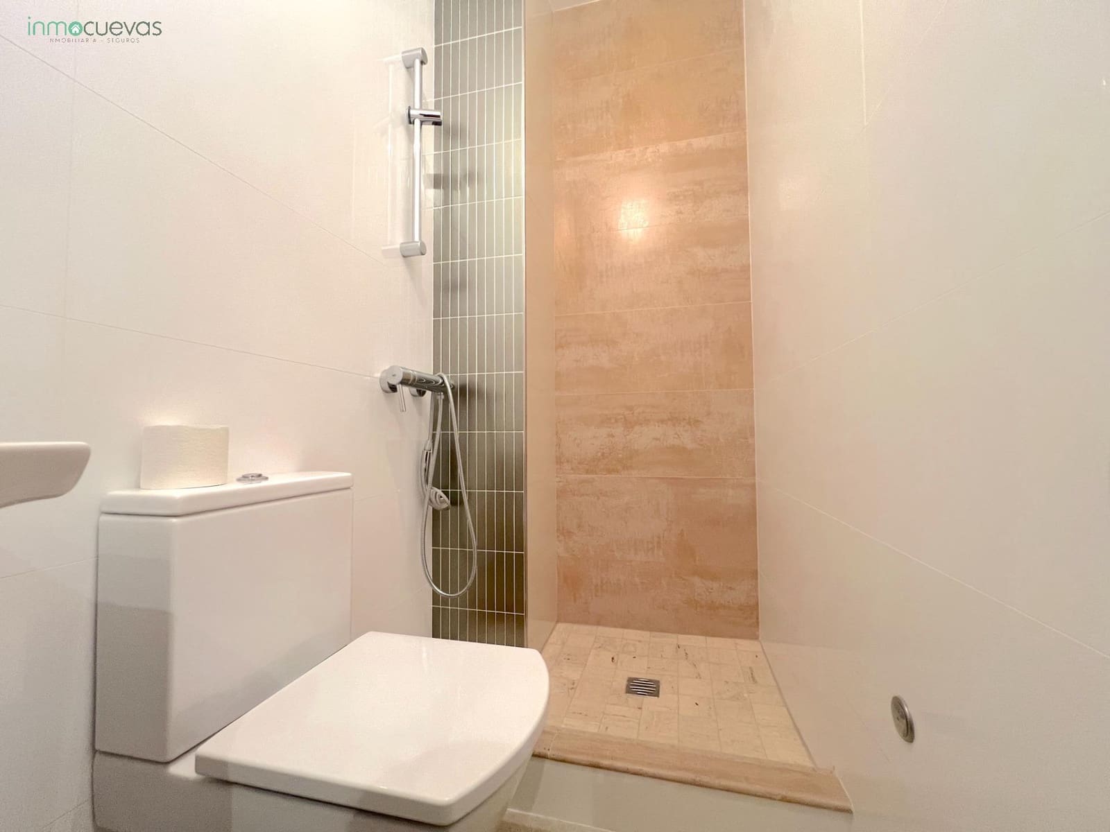 5 soveværelse Lejlighed til salg i Cuevas del Almanzora - € 195.000 (Ref: 9059472)