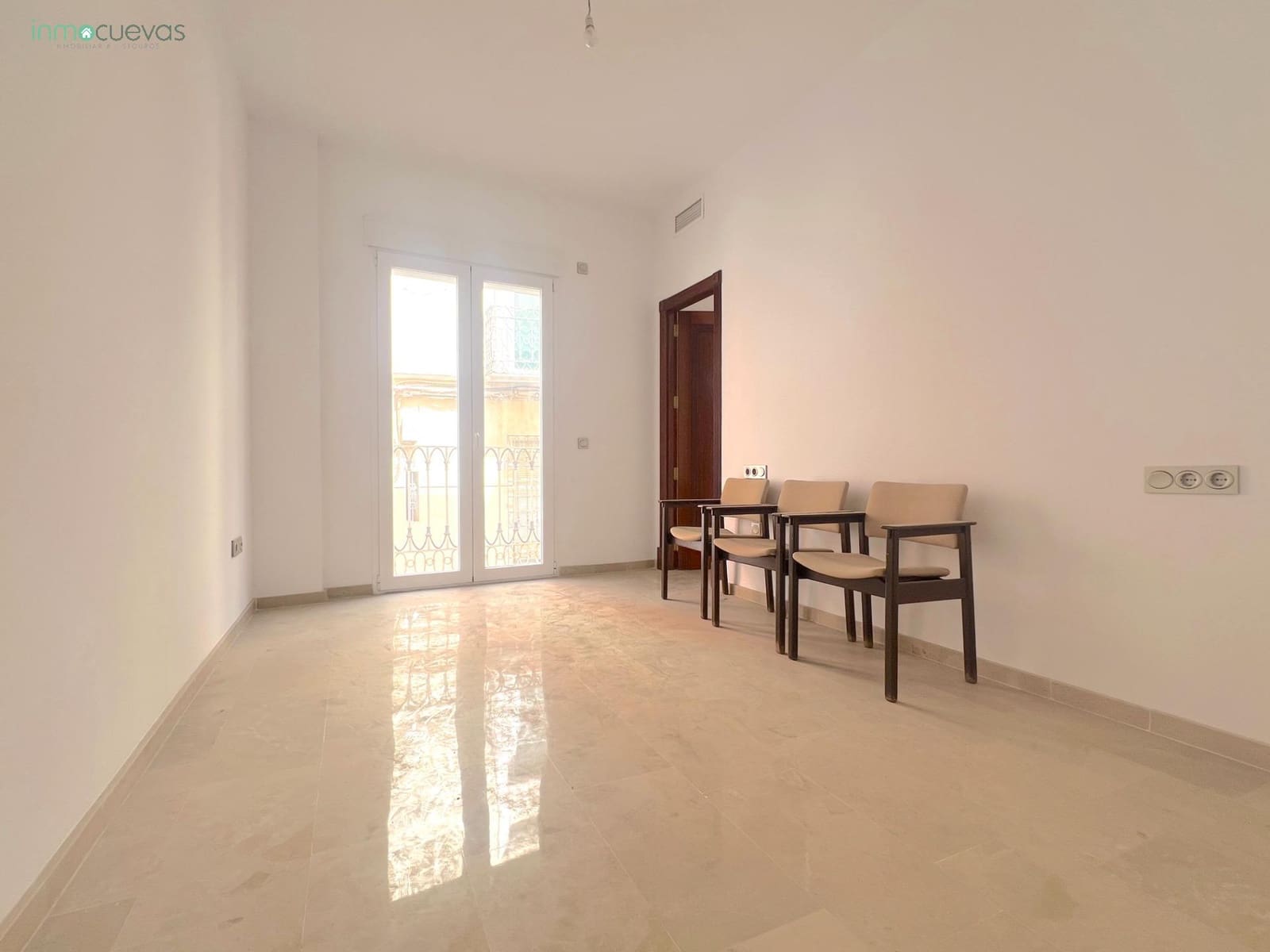 5 soveværelse Lejlighed til salg i Cuevas del Almanzora - € 195.000 (Ref: 9059472)