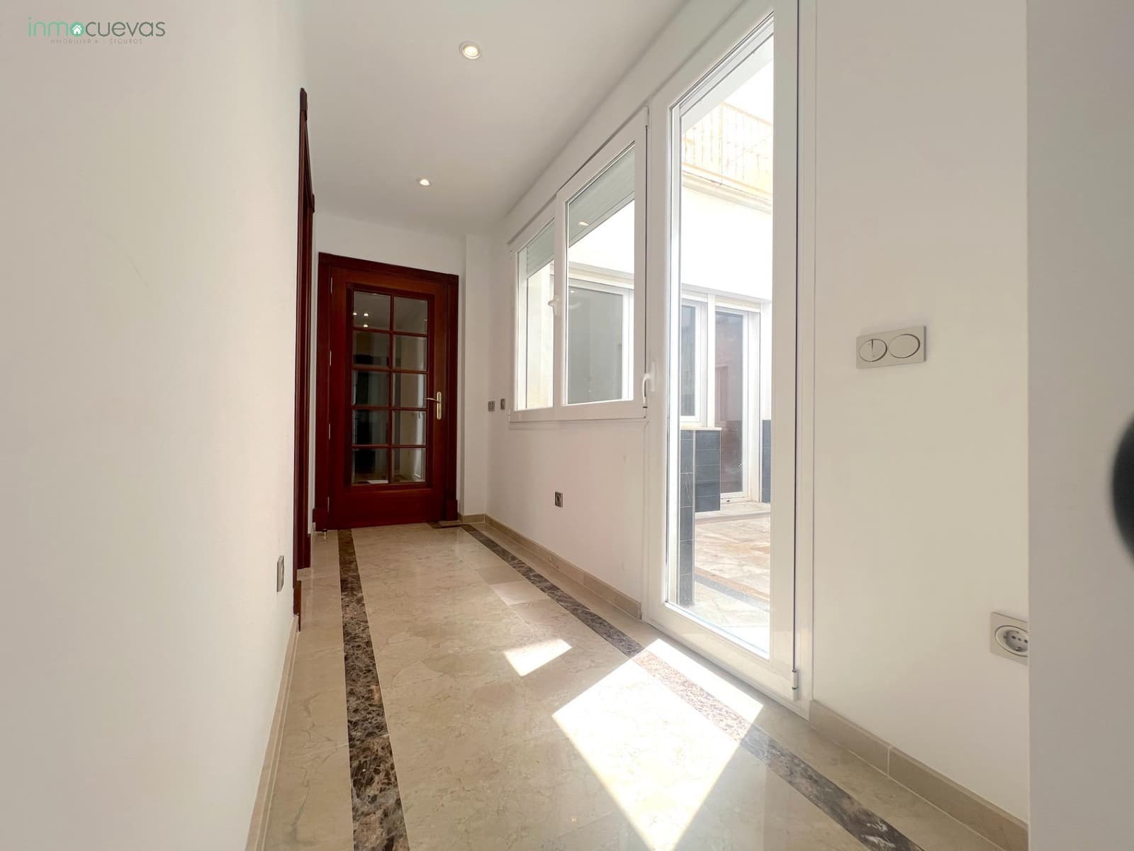 5 soveværelse Lejlighed til salg i Cuevas del Almanzora - € 195.000 (Ref: 9059472)