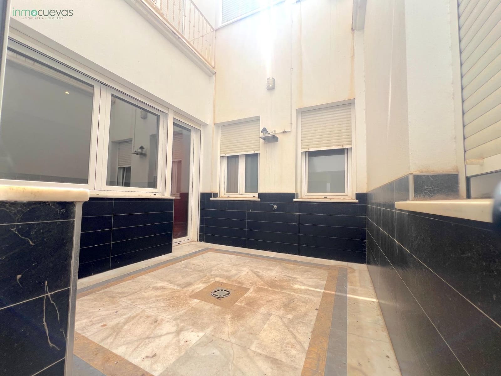 5 soveværelse Lejlighed til salg i Cuevas del Almanzora - € 195.000 (Ref: 9059472)